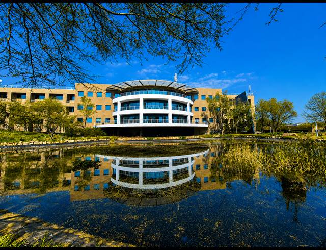 584M² OFFICE TO LET IN WOODMEAD